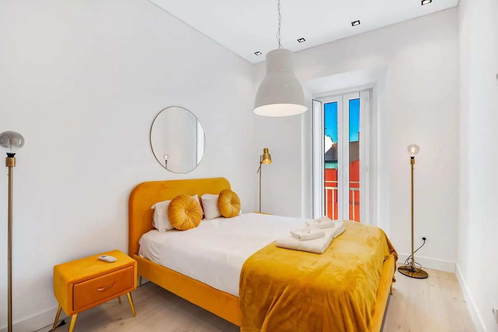 2Br Renovated Duplex - Ac - Lx Factory Lägenhet Lisboa