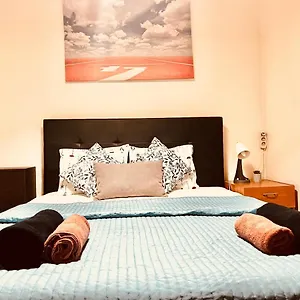 Apartment Alcantara Seaside, Lisbon