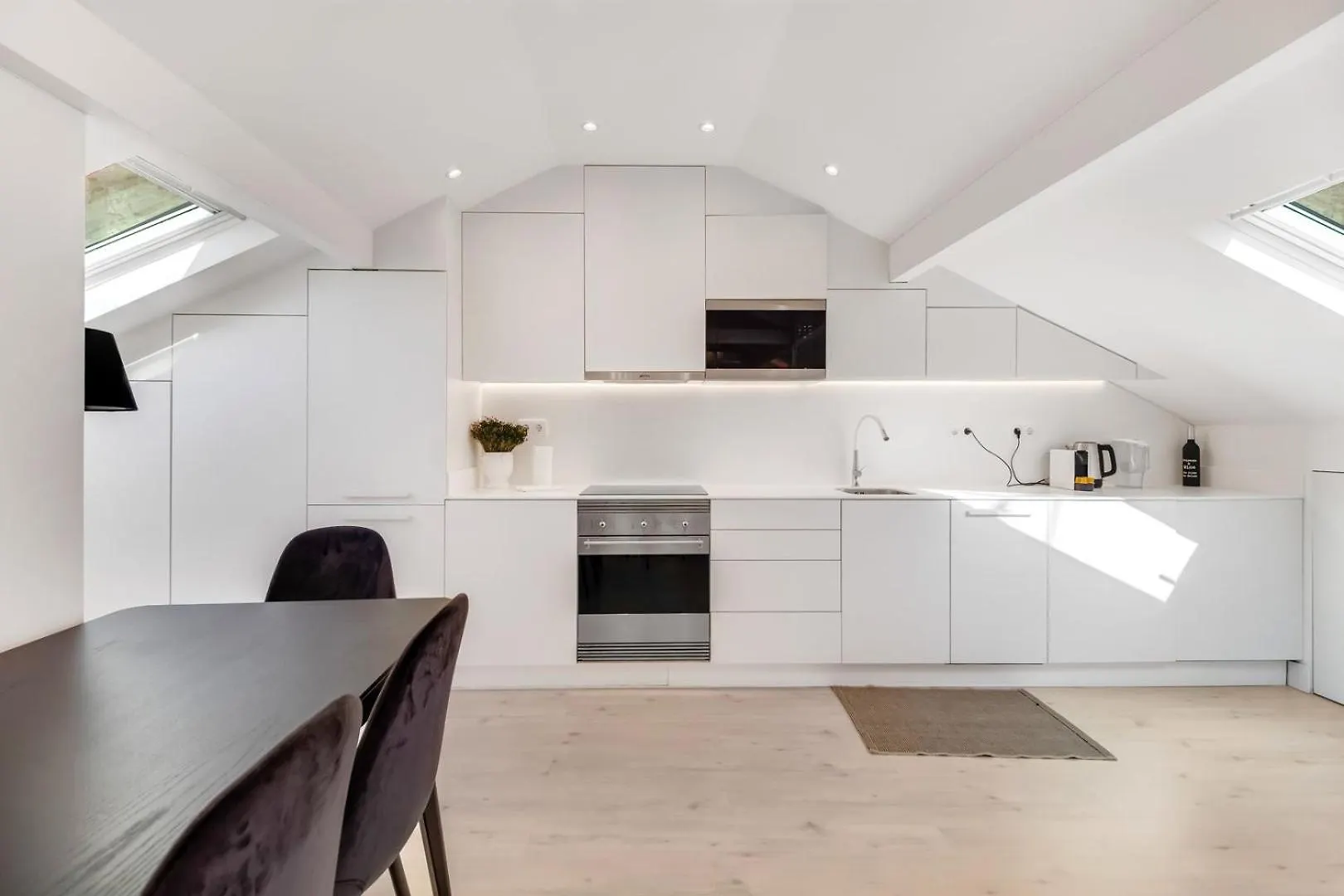 2Br Renovated Duplex - Ac - Lx Factory Apartment Lisbon 0*,  Portugal